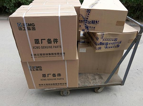 让球网挖掘机原厂备件