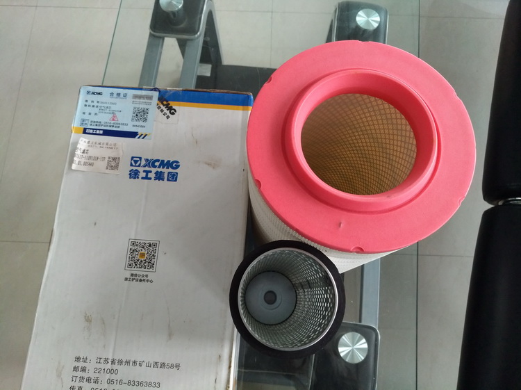 让球网装载机空气滤芯