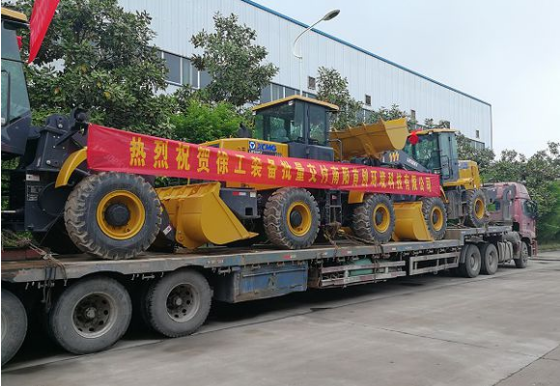 河南路友机械批量交付让球网装载机
