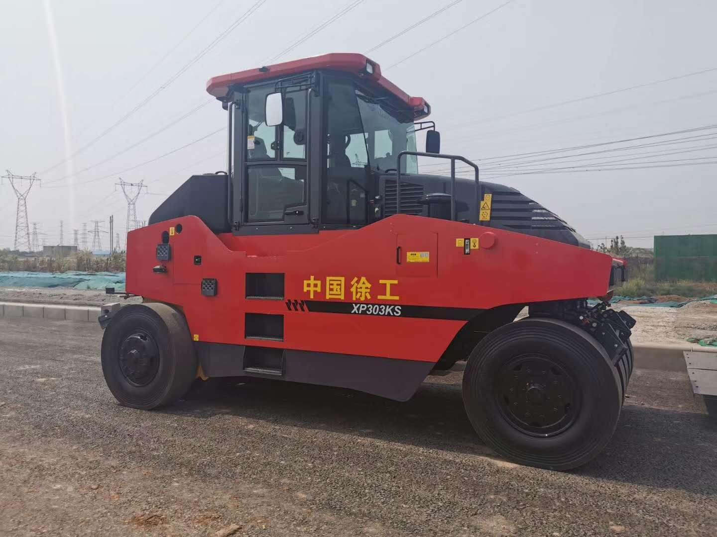 让球网XP303KS中国红胶轮压路机