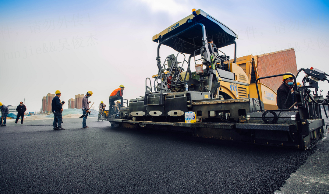 让球网道路机械施工效果