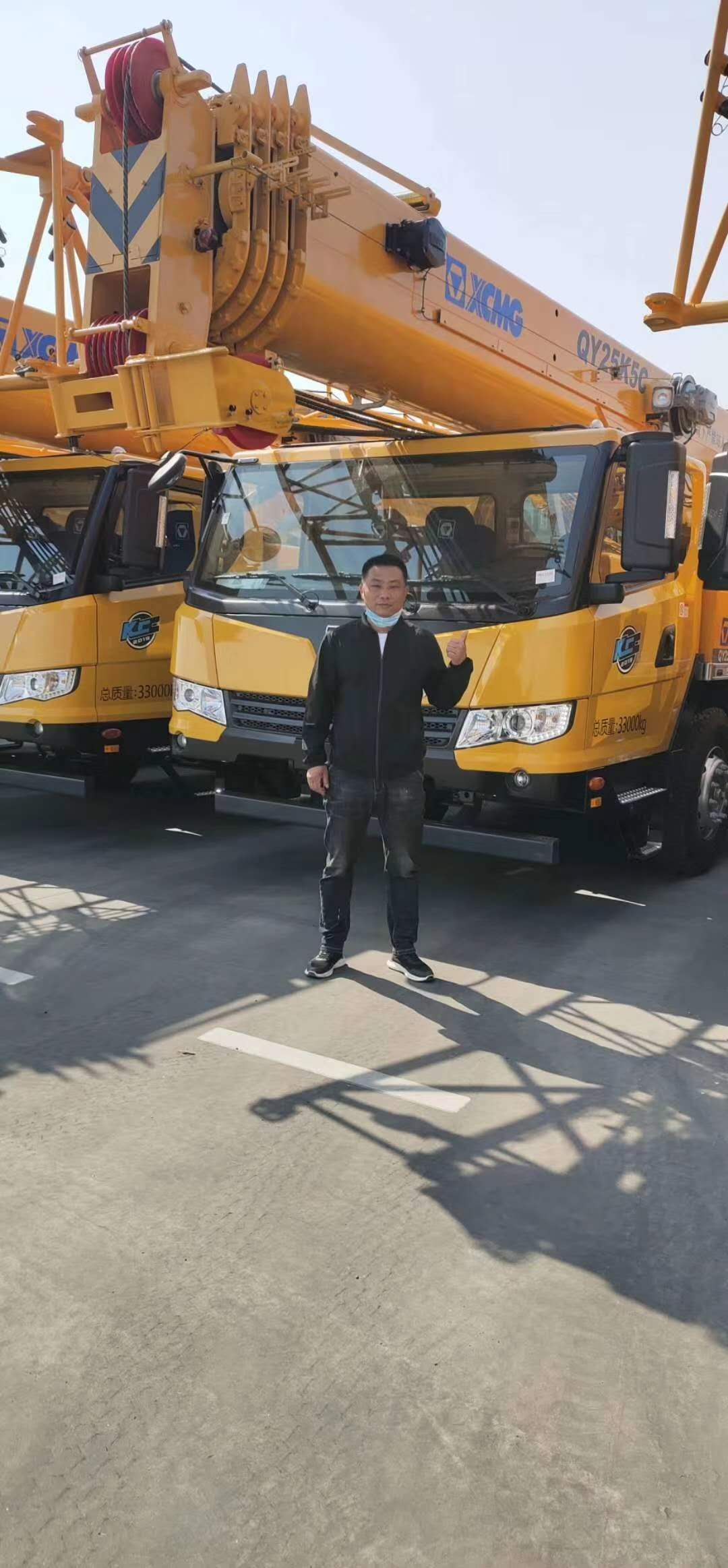 漯河市舞阳县王总喜提让球网QY25K5C起重机一台