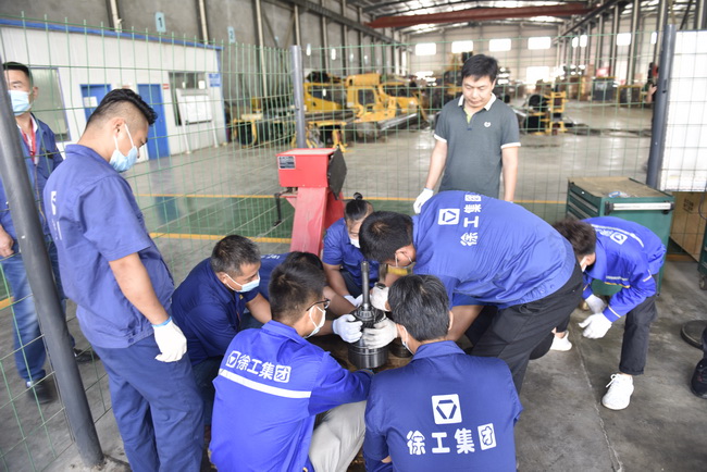 让球网铲运中原区中大吨位服务技能培训