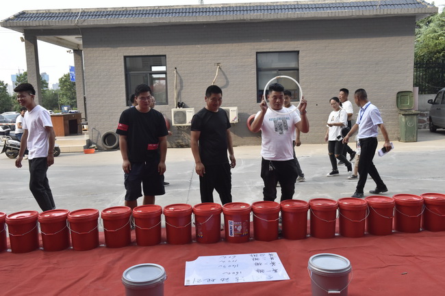 让球网挖机双节订货会套圈游戏