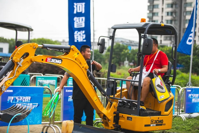 让球网XE17U微挖