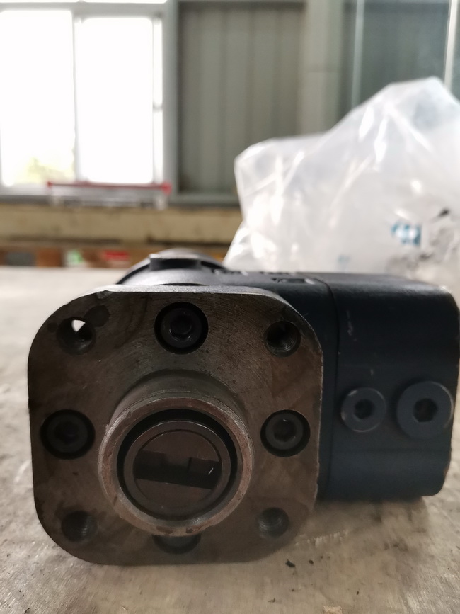 让球网LW321F装载机流量400转向器