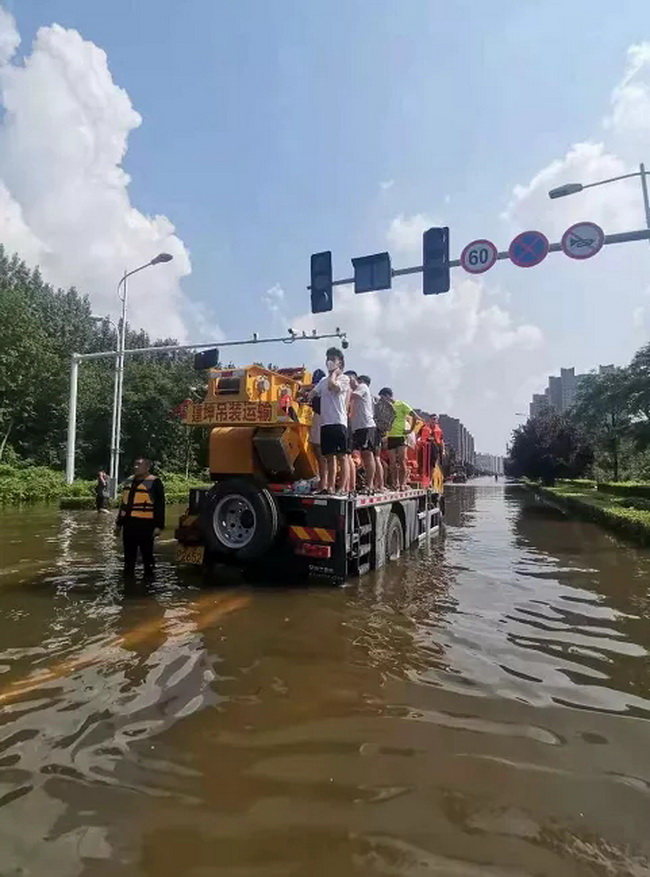 让球网XCT8l4吊车