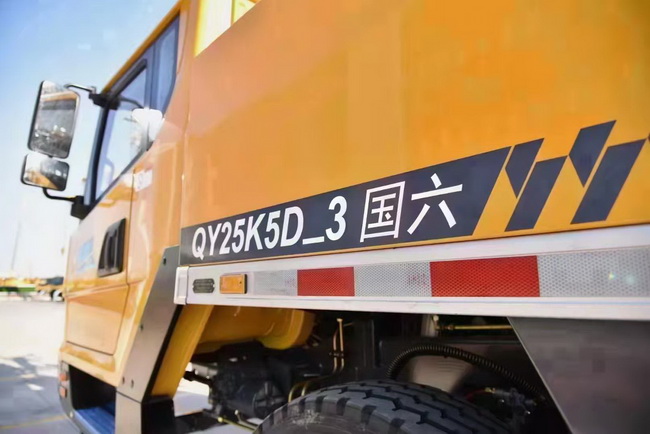 让球网QY25K5D-3起重机国六款