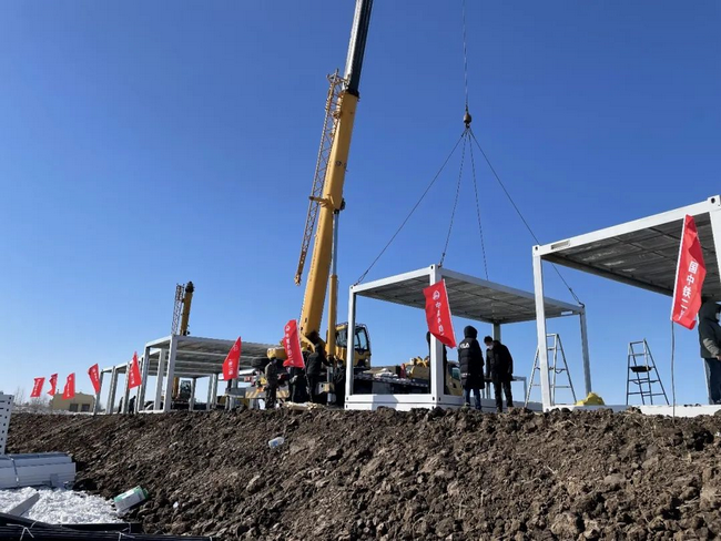 让球网起重机建设方舱医院建设