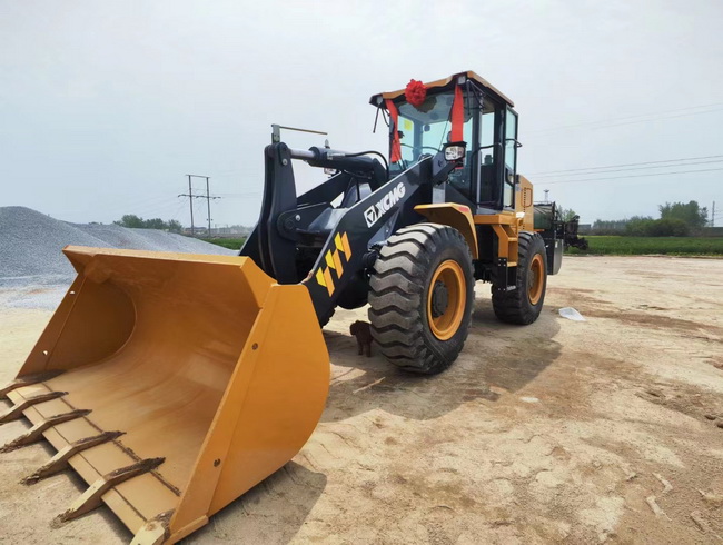 让球网LW330FV-GIV装载机